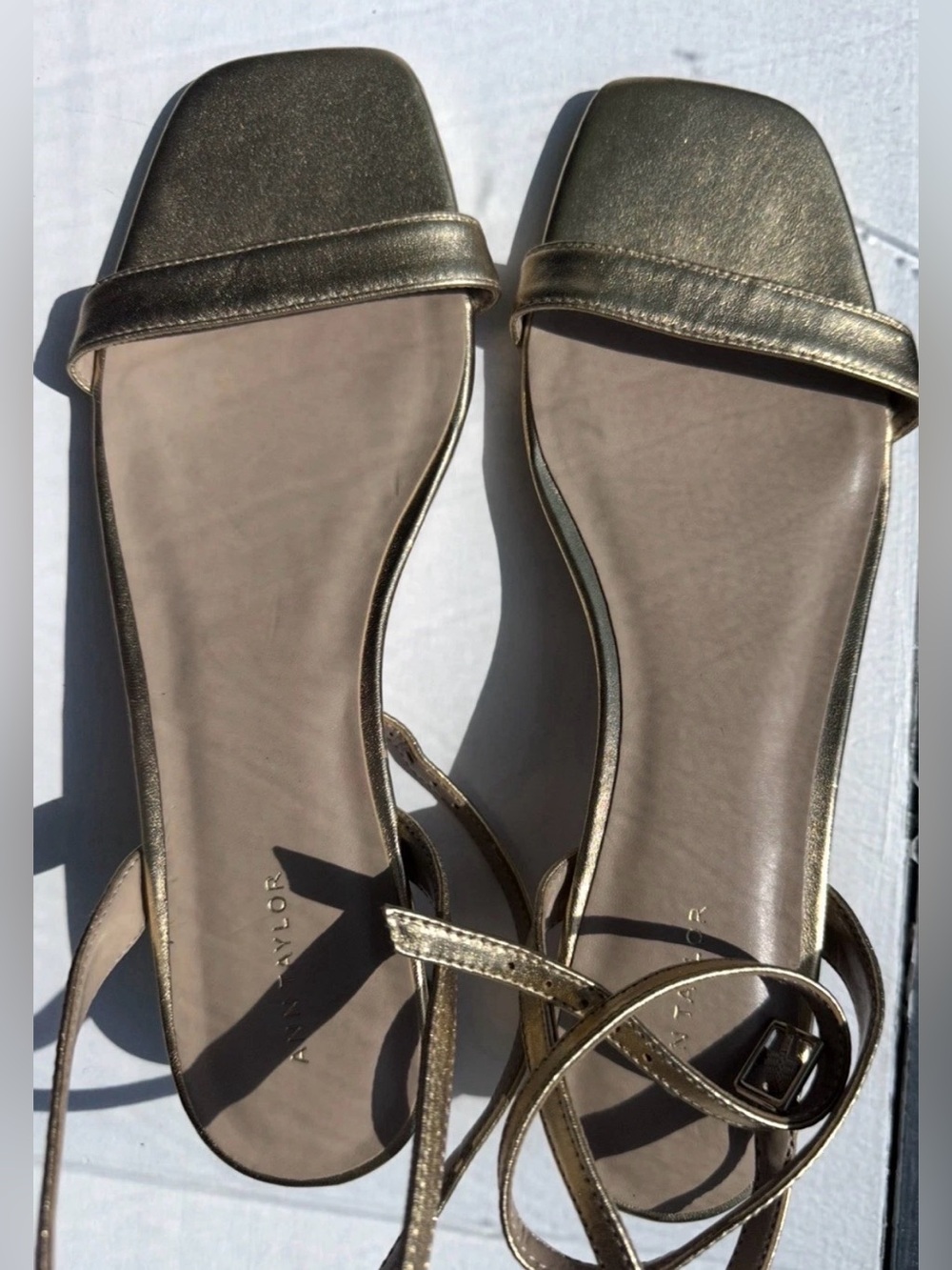 Ann Taylor Metallic Gold Leather Ankle Strap Sandals Low Heel - Size 9M
